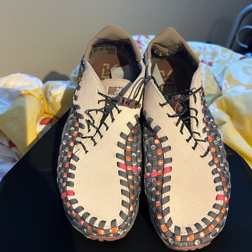 Nike Air Footscape Woven NAI-KE 2024  "The One Line" Sneakers Size 8